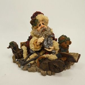 Boyds Bears Santa & Friends Santa's Challenge #3002 1994 Figurine WBJ4M